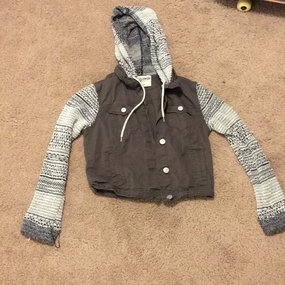 women’s green jean jacket